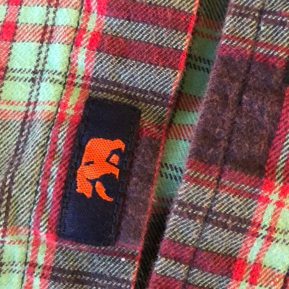 Men’s flannel button down shirt - Picture 5 of 7